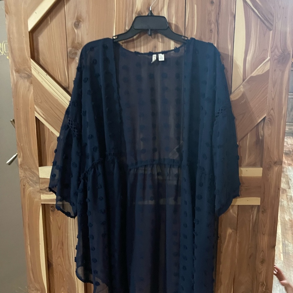 Kimono size large (fits like xl)